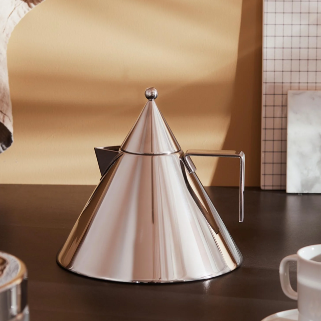 Alessi II Conico Kettle